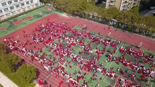 上海小学排名前十名的学校有哪些,上海22所中小学入选