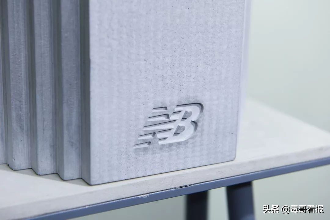 newbalance327真假对比,newbalance和新百伦的鞋怎么区别