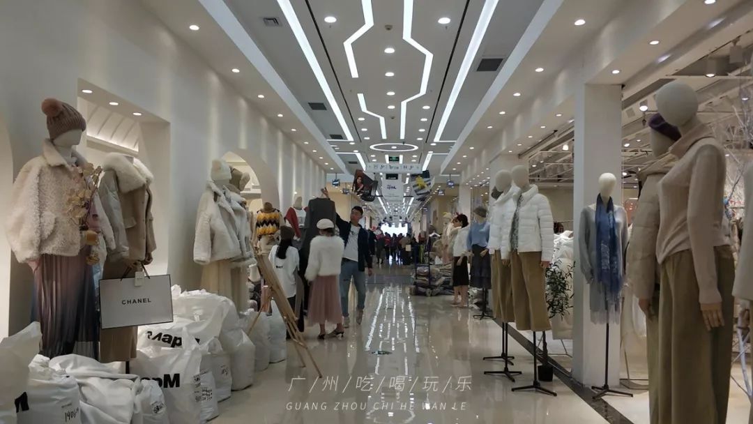 韩国东大门档口服装批发市场图片,韩国东大门服装批发有几个大楼