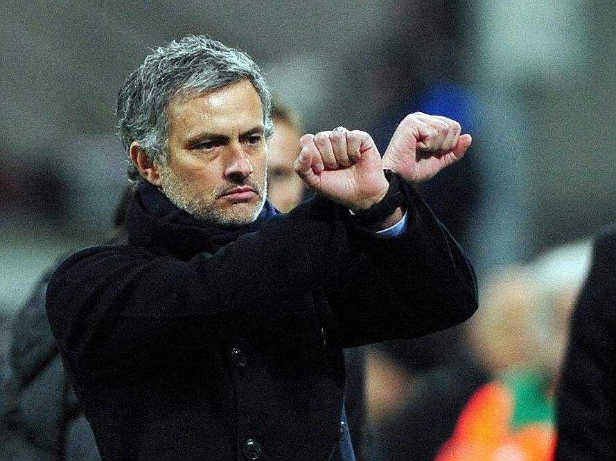 穆里尼奥低谷期执教罗马,穆里尼奥孤掷一注