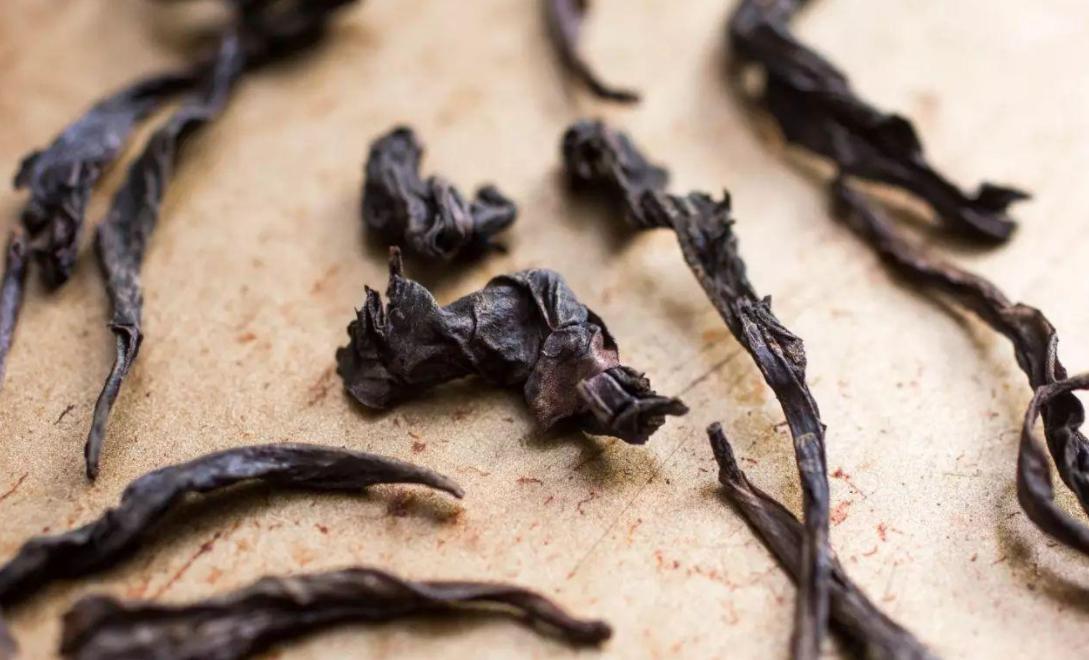 一斤70万元，为何岩茶这么贵？“天价”岩茶还能红火多久？