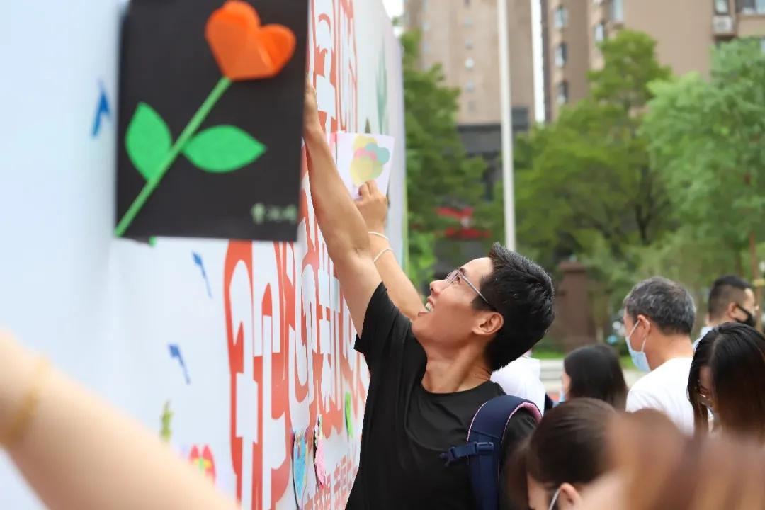 华山路小学新生一年级入学仪式,云兴小学城东分校招生标准