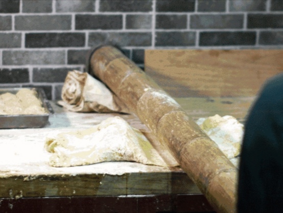 广东云吞面的做法，学会3个重点步骤，云吞面鲜香弹牙又好吃