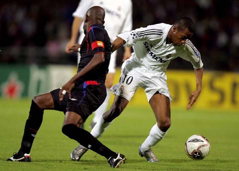 穿皇马10号的5名倒霉蛋,迪亚拉第5,J罗第3,厄齐尔不敌1人