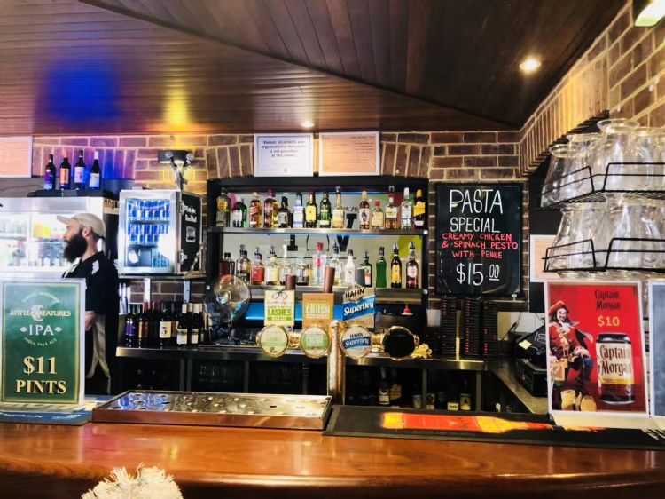 留学生干代购能赚多少钱,留学生代购能赚钱吗