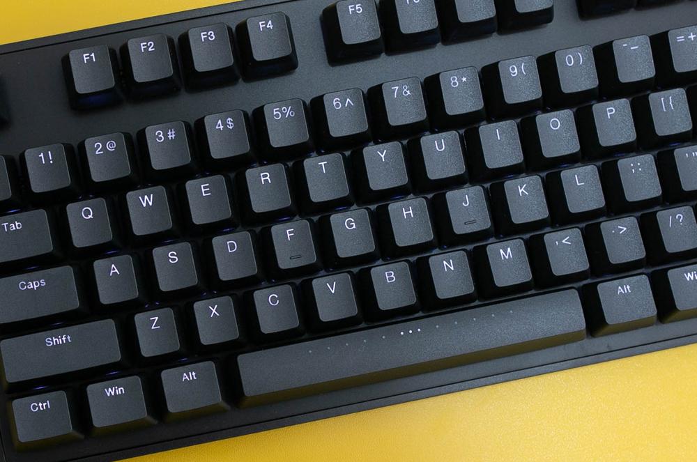 ikbcr300键盘白色,ikbc键盘r300和f108差别