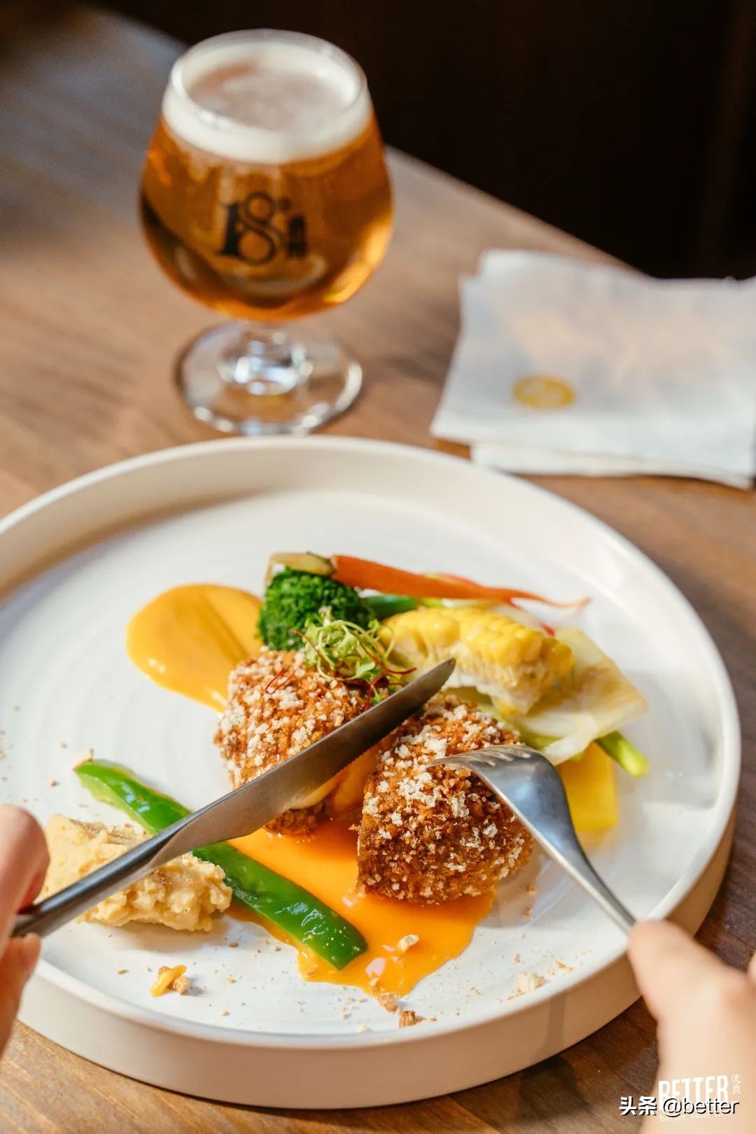 像英国诗人一样用brunch配啤酒，是我生活里的终极浪漫