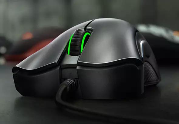 触发决胜局，高灵敏游戏鼠标增加命中率