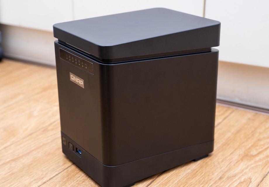 群晖2.5寸nas硬盘推荐,2023威联通nas和群晖nas对比