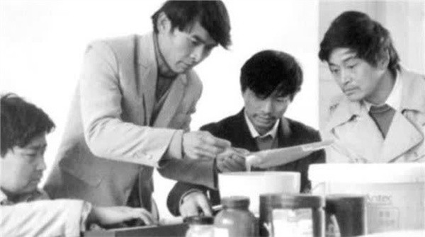 四兄弟创业27年欠款30亿,四兄弟创业成百亿富豪