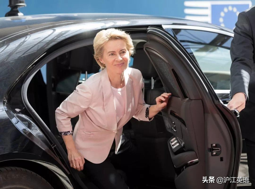 麦当劳的m代表什么意思啊,麦当劳麦中是什么