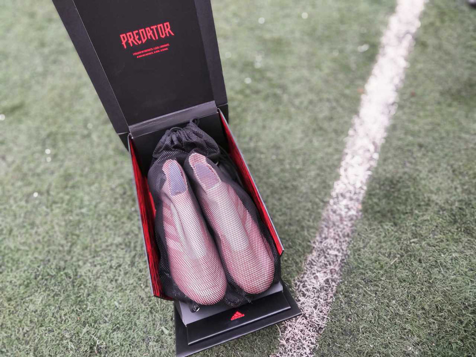 看足球鞋测评该看谁,日本足球鞋enjoyz