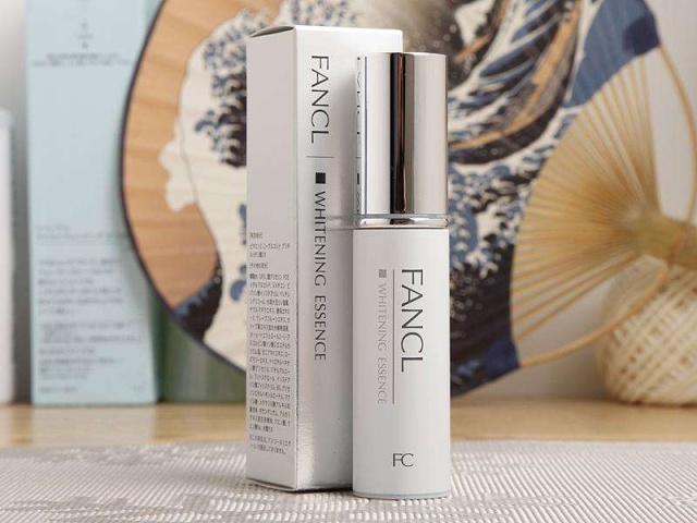 最好推荐的美白精华液,美白抗皱精华液超白