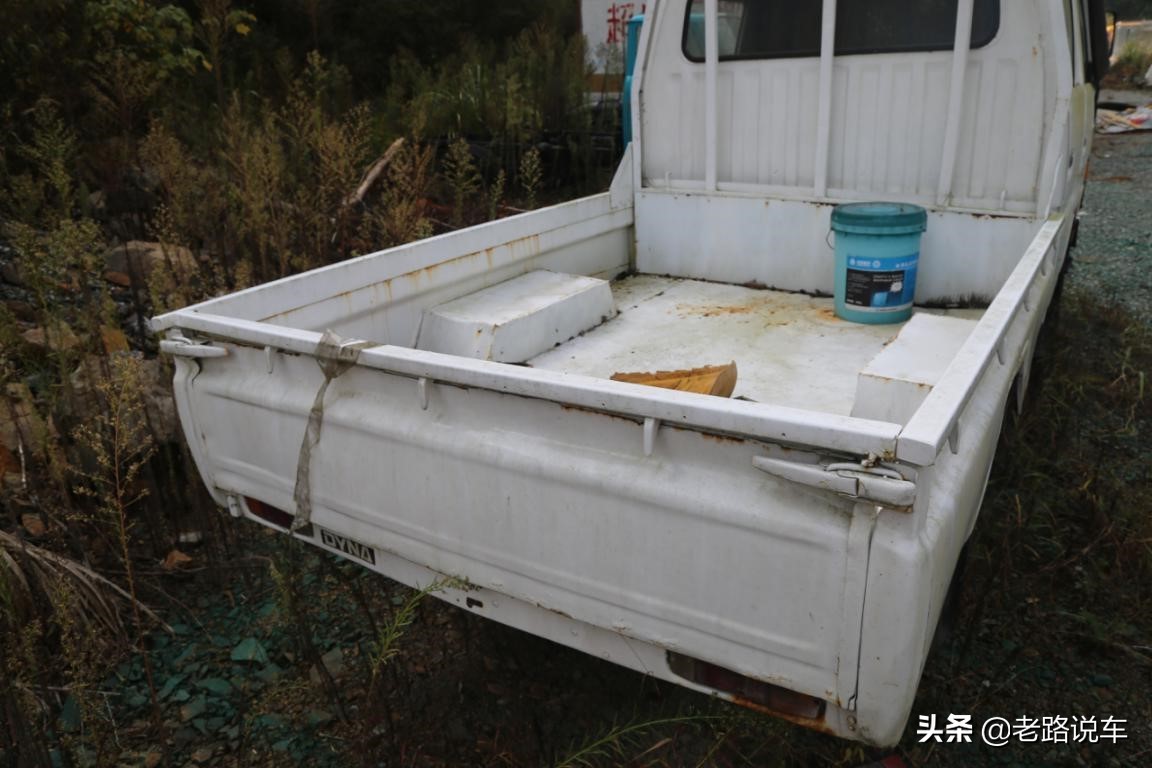 90年代老款江淮卡车,90年代丰田双门皮卡