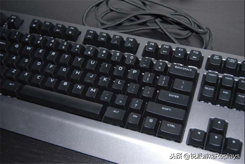 外星人alienwarex14体验,alienware外星人电脑全家桶