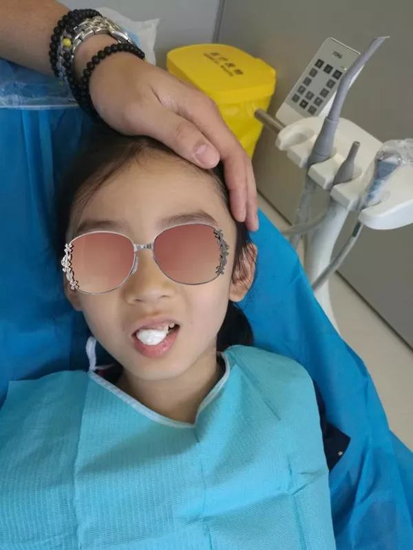 孩子的乳牙长不好怎么办,乳牙迟迟不掉有必要拔吗