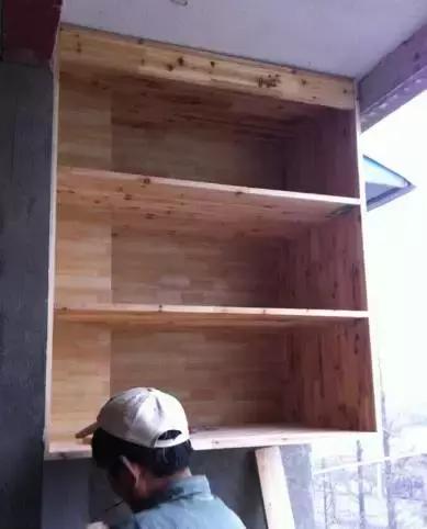 如何判断板材的好坏视频,一招教你如何辨别板材好坏