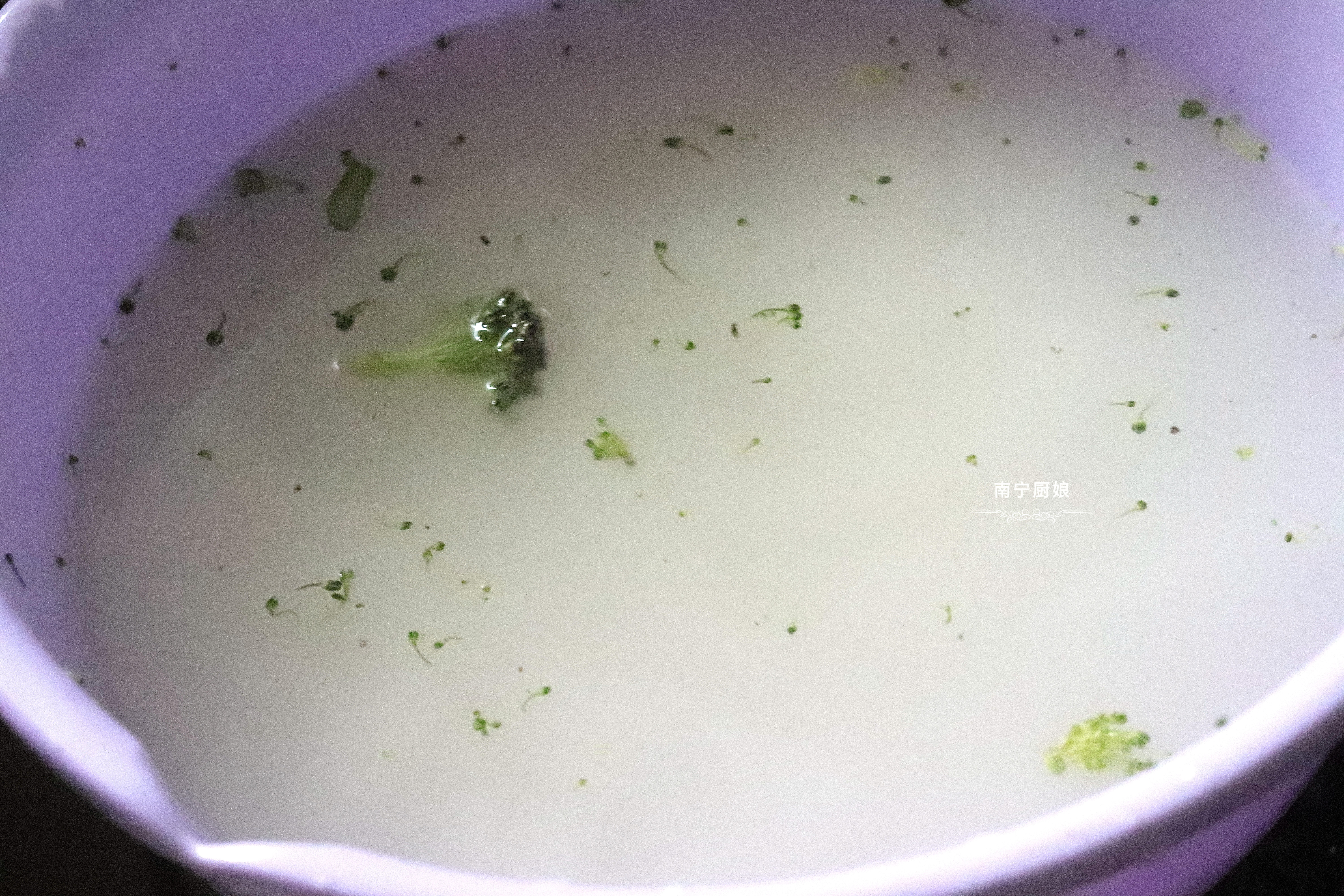 怎么清洗西兰花能去除农药和虫卵,西兰花怎么去除残留农药及虫子