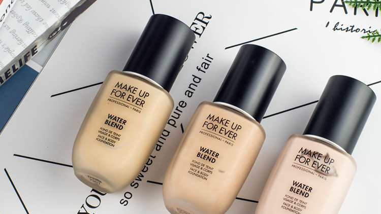 换季大作战护肤品怎么样,换季皮肤干用什么粉底液