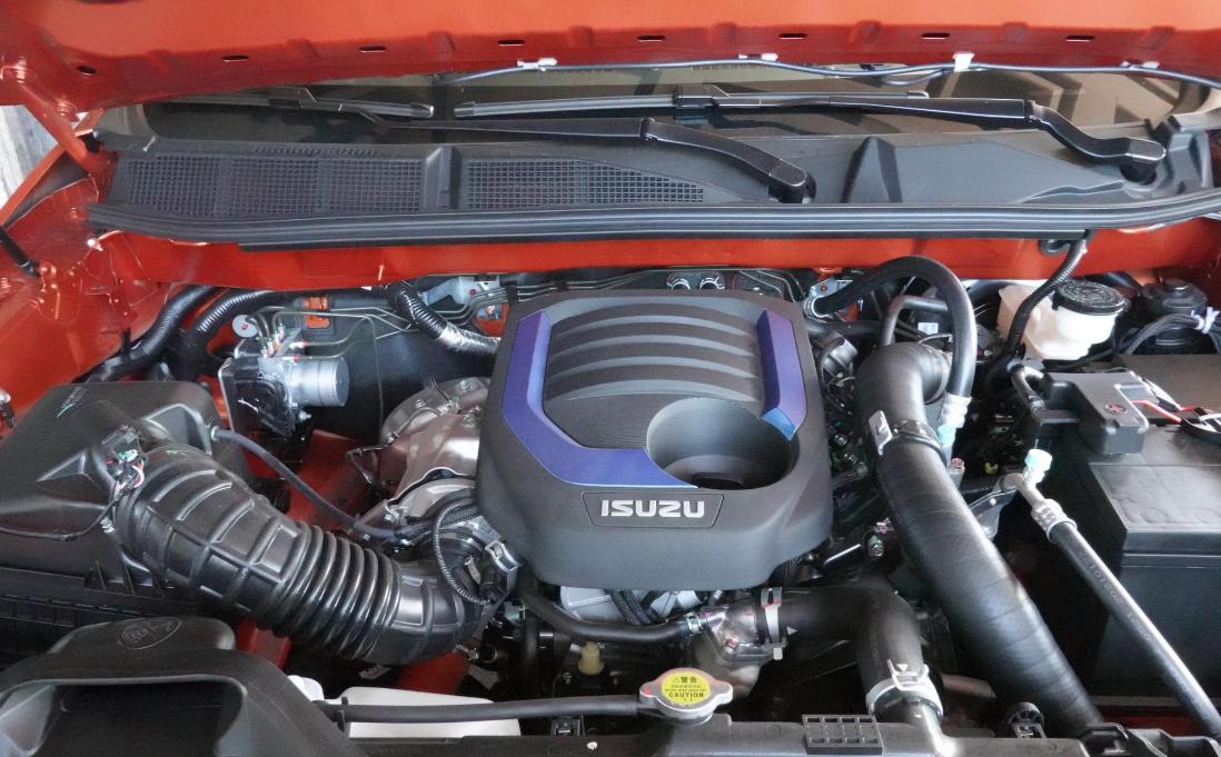 售价不到8万是第一款6座国产suv,价格20万的后驱车