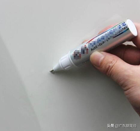 车被刮掉一点漆有必要报警吗,车被刮掉漆该去4s店吗