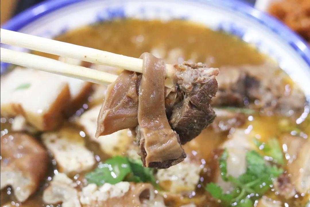 太原地铁2号线美食推荐,太原附近人气最旺的美食街