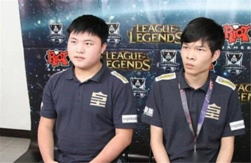 lolomg史上最强翻盘全过程,lol史上最强翻盘omg全过程