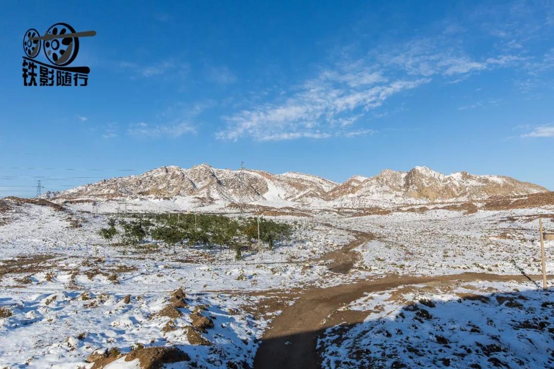 铁影｜穿越沙漠的“混编列车”——吉兰泰铁路运转记