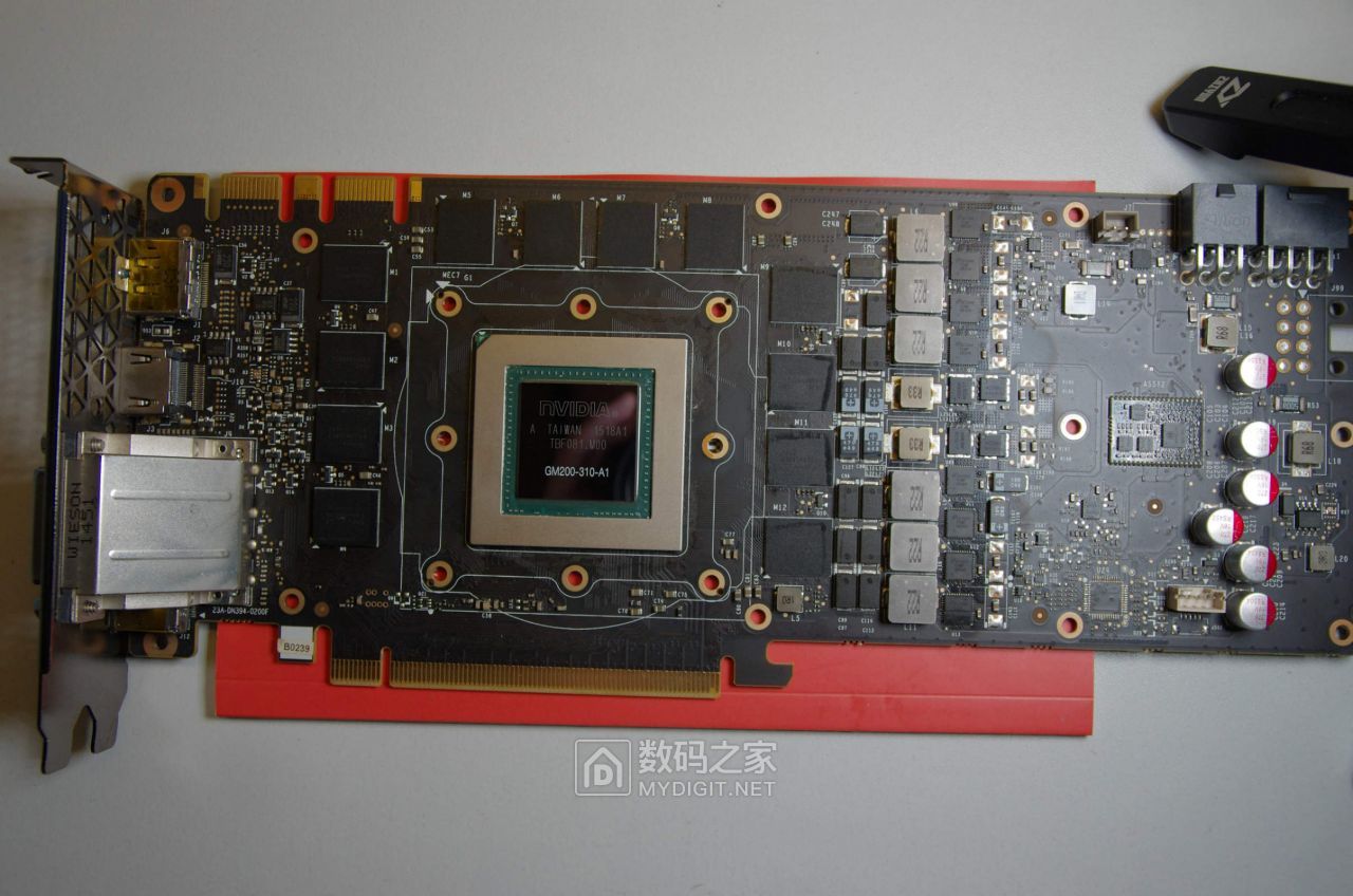 980ti显卡一代卡皇,gtx980ti拆解清灰