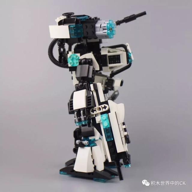 卫乐魔鳄特战队狂暴机,卫乐魔鳄特战队