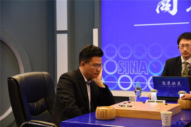 从书生到赌徒，负债两百亿去向成谜：国产手机教父刘立荣的江湖路