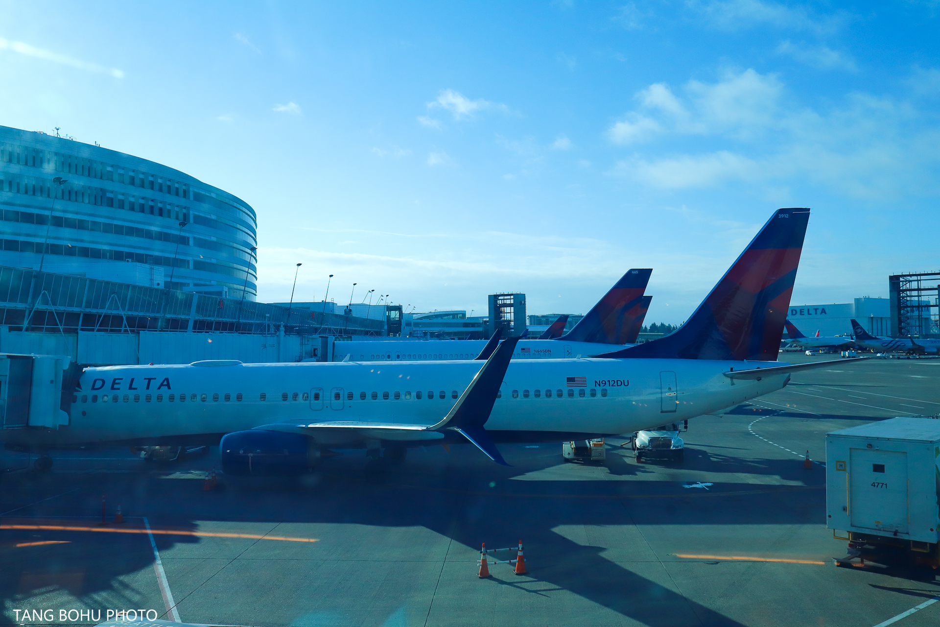 达美航空经济舱如何坐得舒服,达美航空登机体验