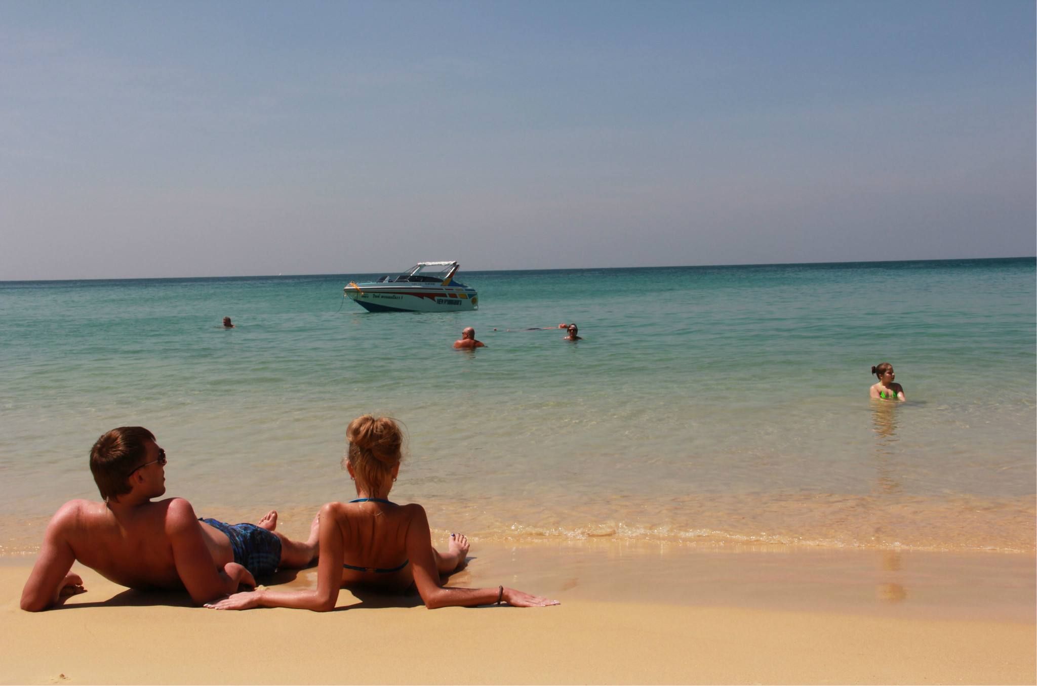 暑假想去海滩玩要去哪里,卡伦海滩住哪里合适