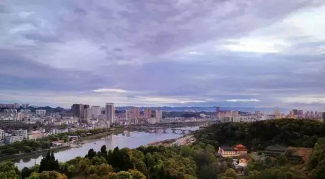 湖北宜昌秭归区域是鄂西吗,宜昌兴山县与秭归县人口经济对比