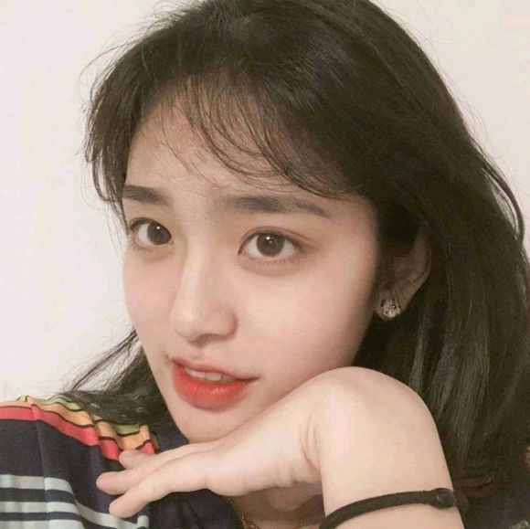 背景图|手机输入“我爱”，看看后边会出现什么？​​​​