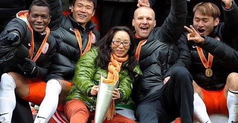 许家印女首富,许家印靠老婆起家