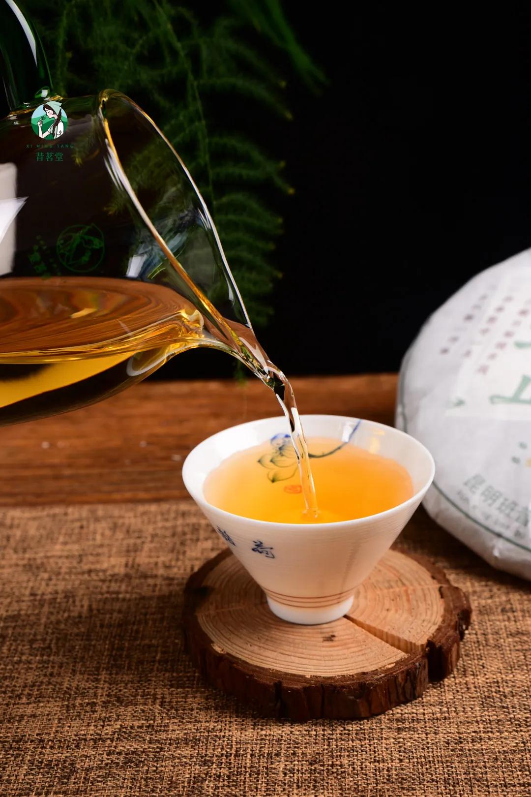 易武正山贡茶图片大全,2002年易武正山贡茶阿诗玛