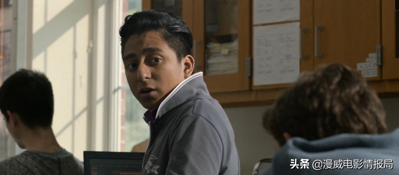 蜘蛛侠同学知道了他的身份,蜘蛛侠同学