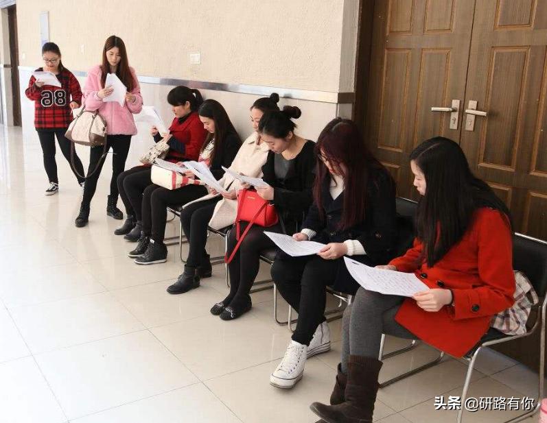 英语四级没过能考研上985吗,英语四级没过考研能读博士吗