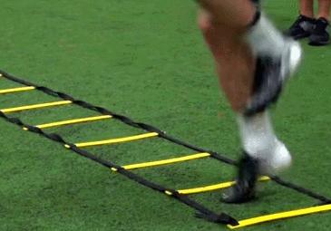 足球才是真正的必杀技,足球除了靠速度还靠什么