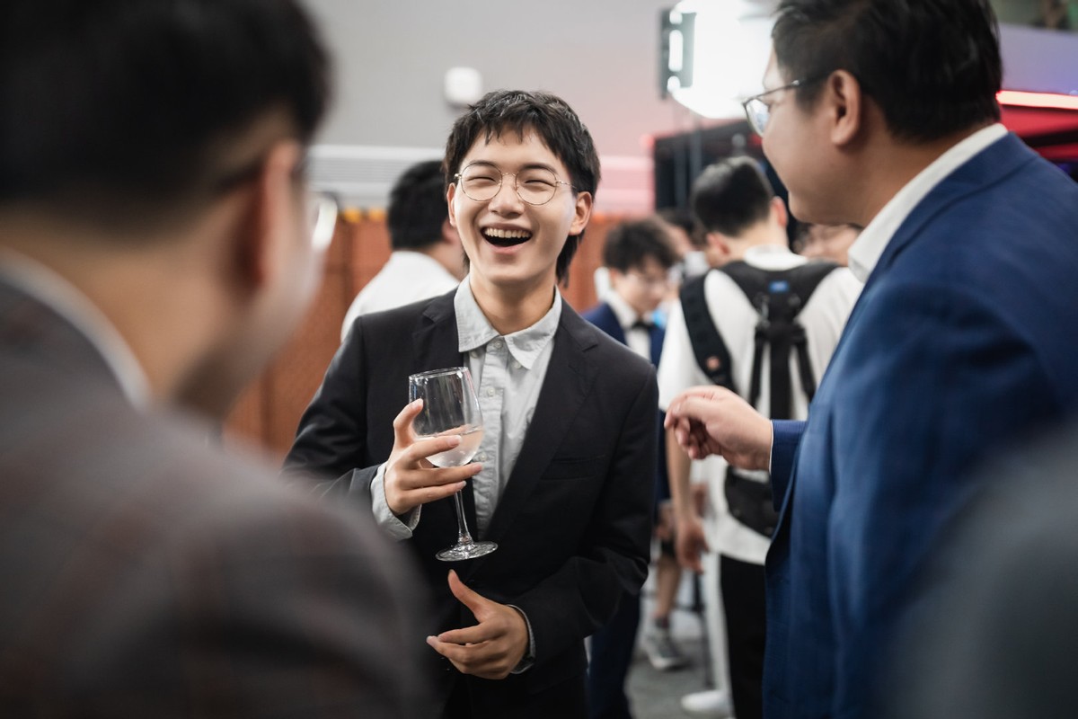 鐏靛効绗竴娆$帺kpl,kpl鐏靛効鍜宖ly