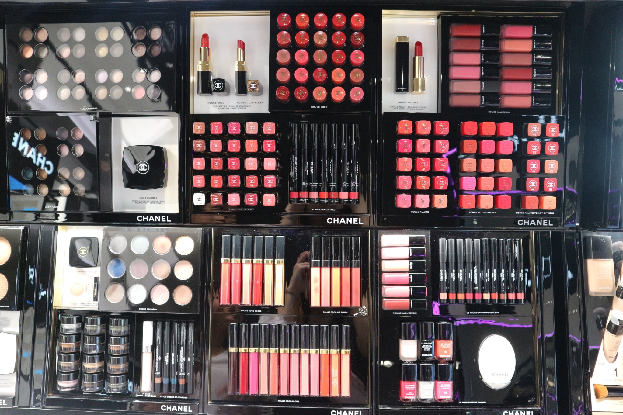 泰国centralworld商场购物,泰国曼谷大皇宫附近商场