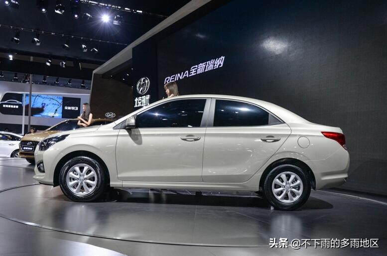 5万左右手动挡家用轿车推荐,5万左右的小轿车最好的是哪一款