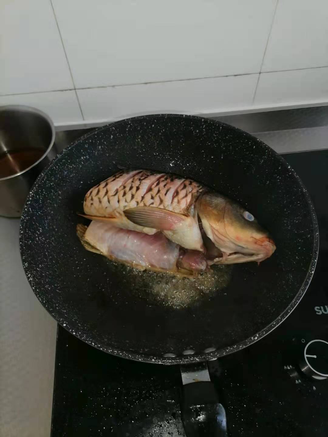 啤酒鱼最正宗的吃法,美食大赏挑起记忆味道的啤酒鱼