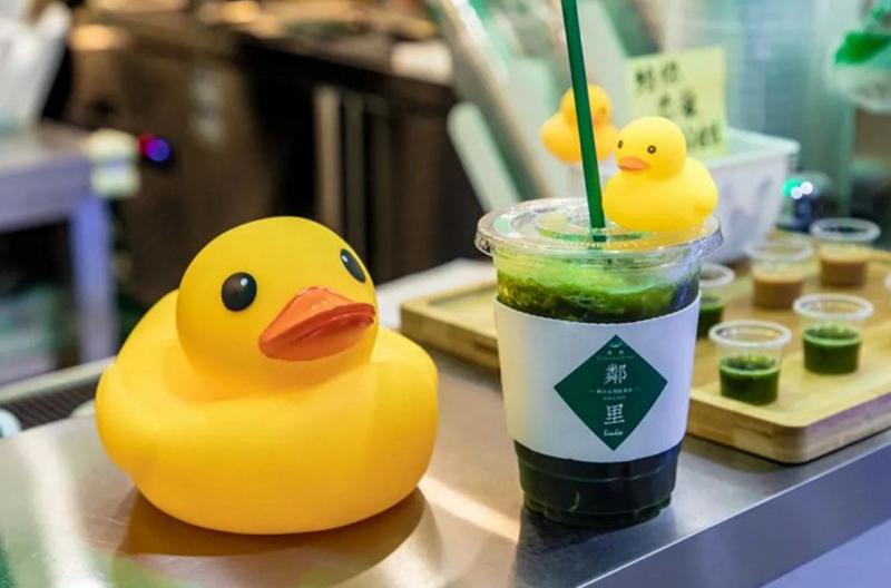 在奶茶店上赔惨了的年轻人,就能靠柠檬茶翻身?
