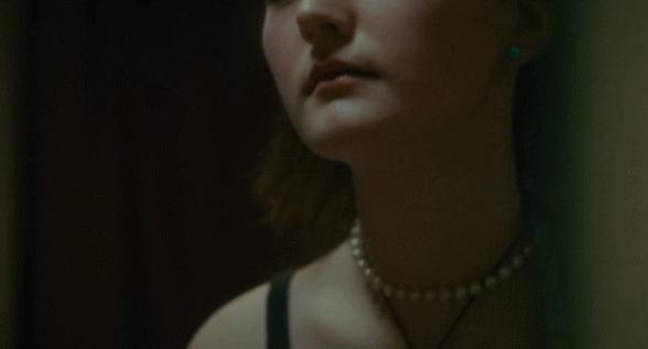 被毁掉的90后女性,被劣质硅胶套毁掉的女孩