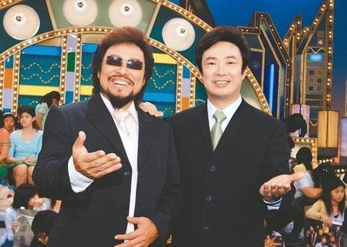 费玉清亲姐恒述法师,费玉清姐姐称将澄清欠债原因