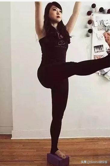 怎么锻炼大腿内侧肌力量,10分钟大腿内侧训练躺姿