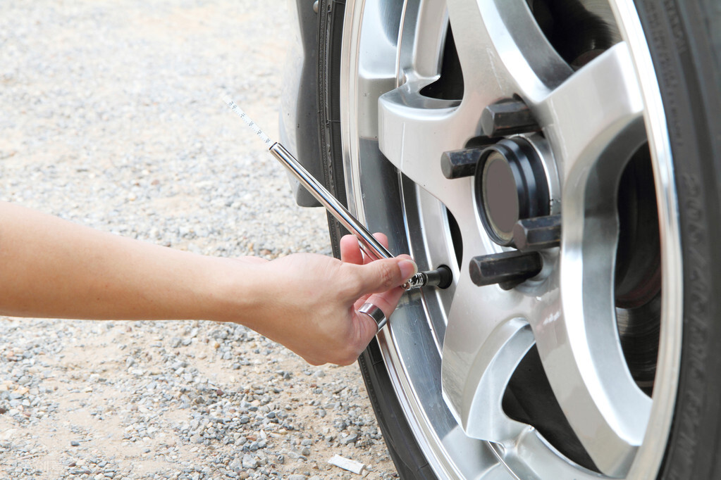 轮胎十大巨头排行榜,世界轮胎业巨头排名