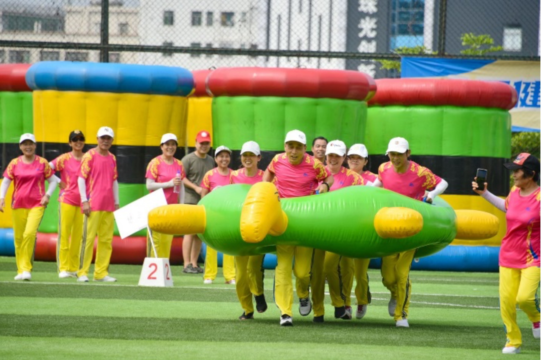 趣味运动会笑点,趣味运动会活动项目开心圈